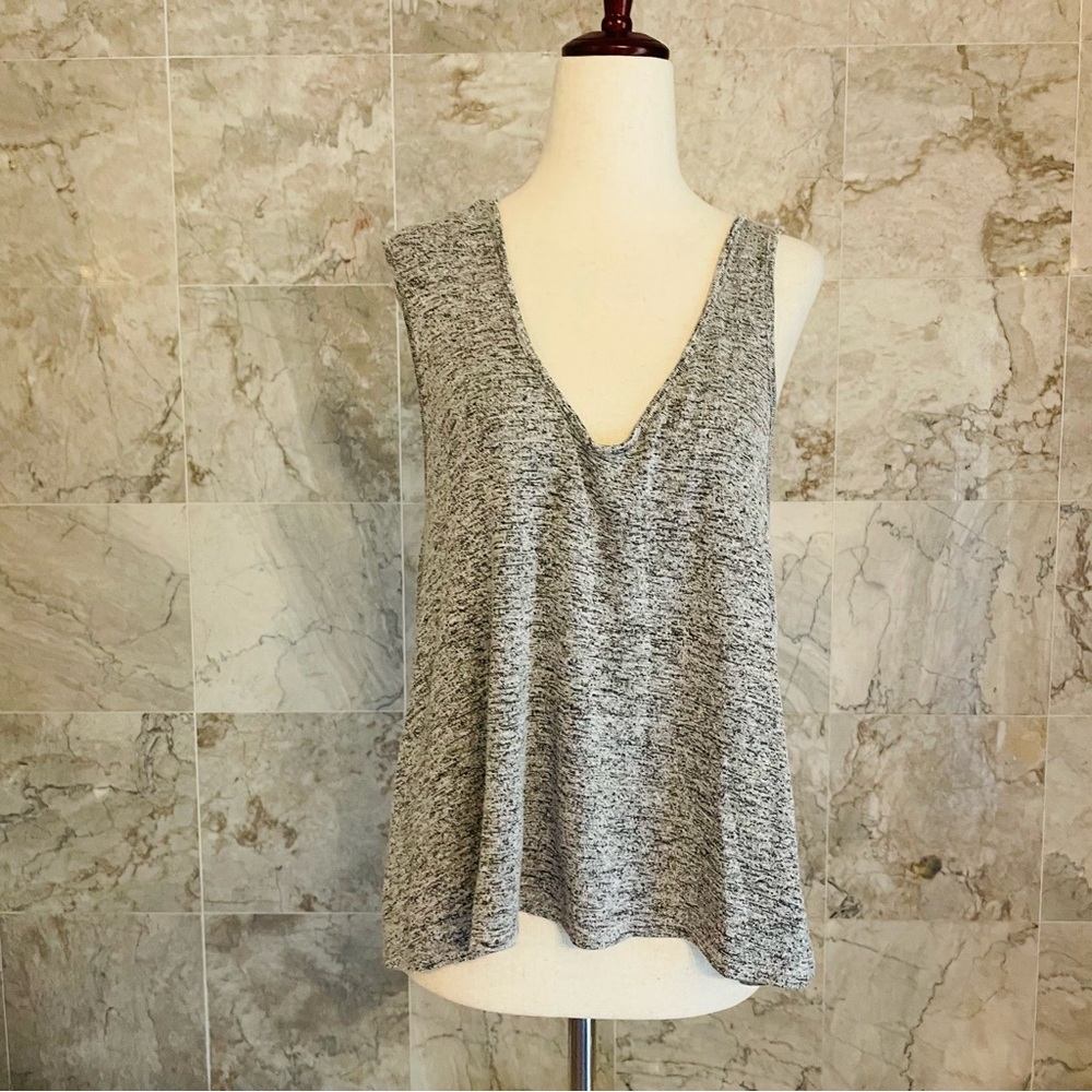 Riller & Fount Plunge Neck Tank Top - Picture 2 of 6